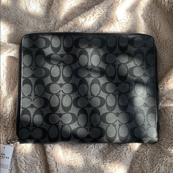 Coach Tech Case - Picture 4 of 6